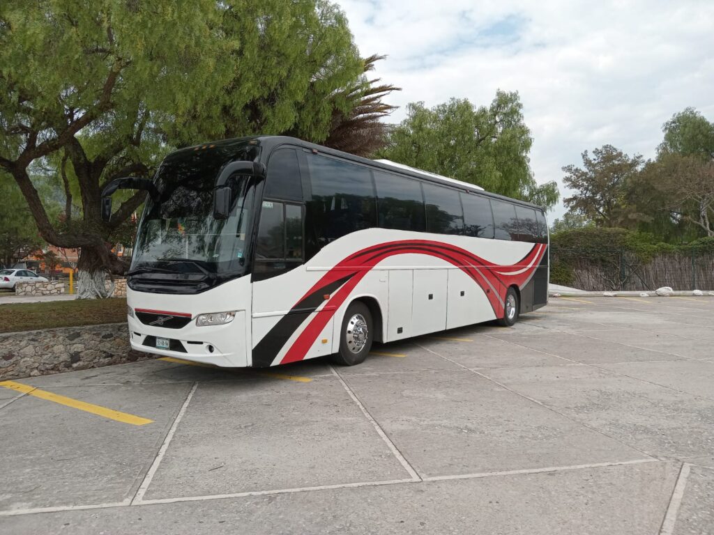 renta de autobus para excursiones