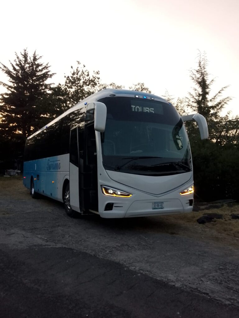 IRIZAR I5 45 PASAJEROS