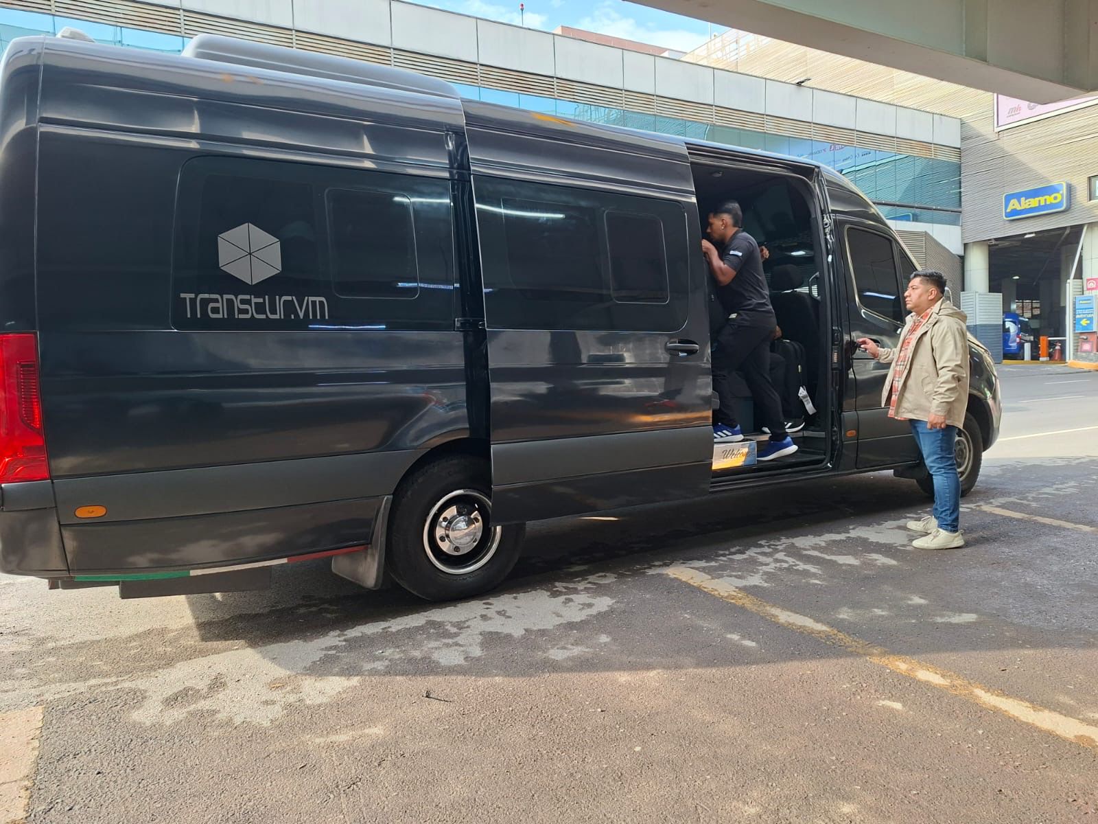 SPRINTER NEGRA